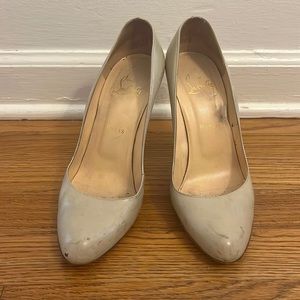 Louboutin pumps Size 391/2